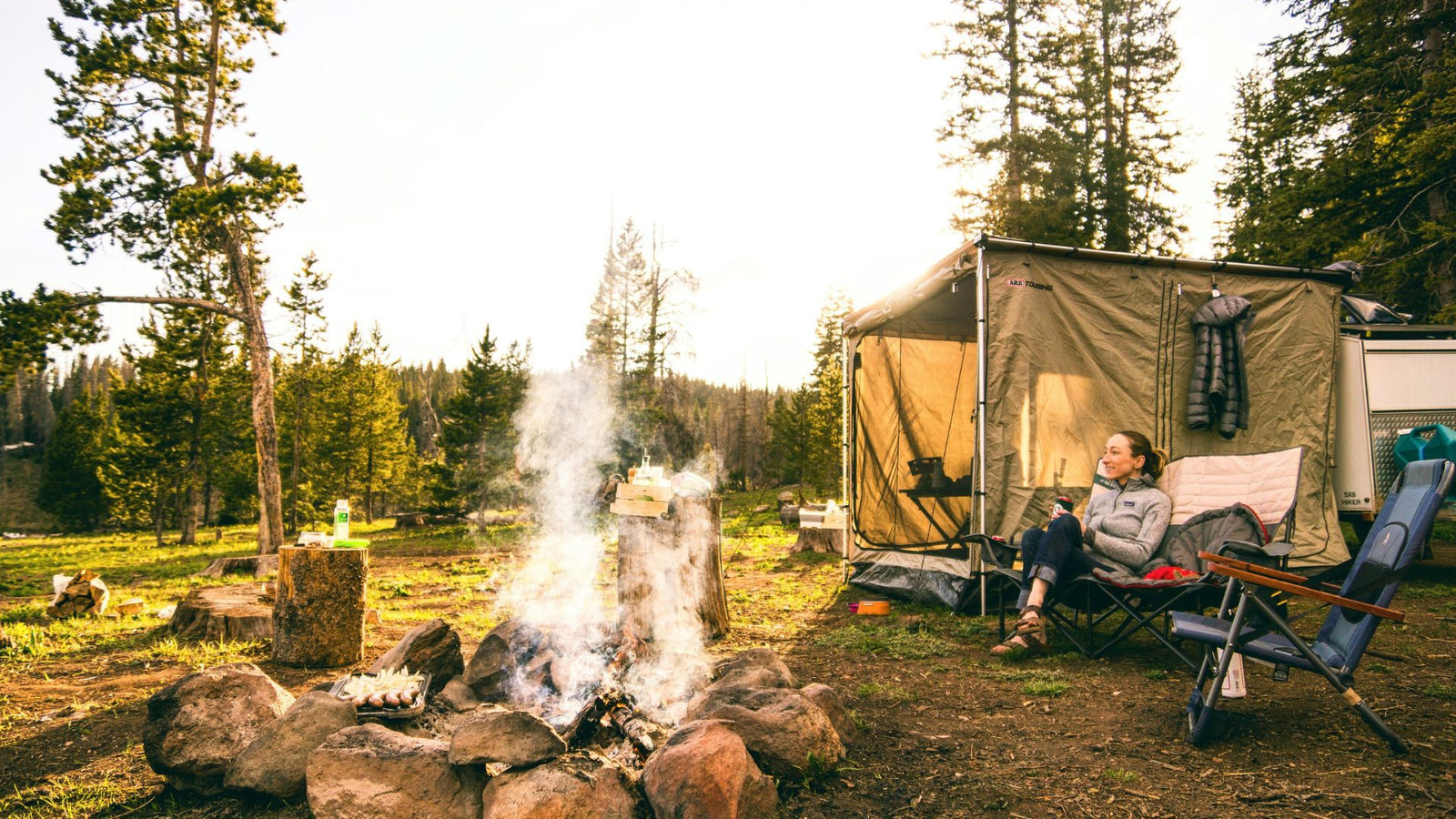 The Ultimate Guide to Setting Up Flexible Solar Panels for Your Camping Adventures